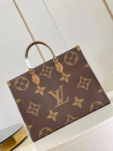 Shoulder Bags