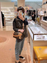 Shoulder Bags