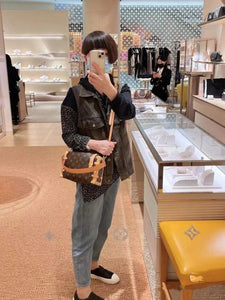 Shoulder Bags