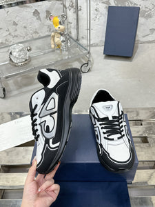 Turnschuhe