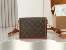 Shoulder Bags