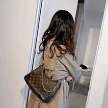 Crossbody Bags