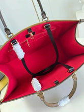 Shoulder Bags