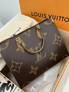 Shoulder Bags