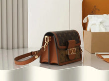 Shoulder Bags