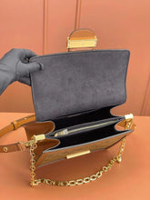Crossbody Bags