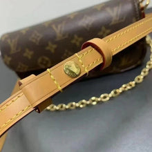 Shoulder Bags