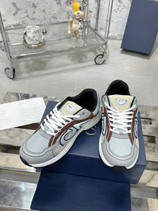 Turnschuhe