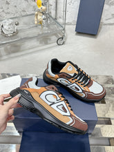 Turnschuhe