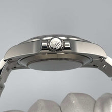 Explorer Wristwatch