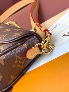 Shoulder Bags