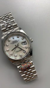 jast Date  White 36