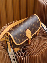 Shoulder Bags