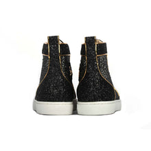 Turnschuhe 
