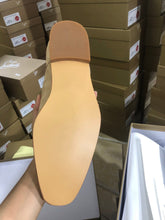 scarpe di pelle