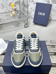 Turnschuhe