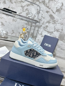 Turnschuhe