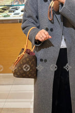 Shoulder Bags