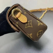 Shoulder Bags