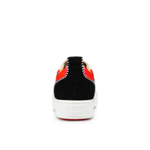 Turnschuhe 