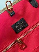 Shoulder Bags