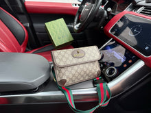 Shoulder Bags
