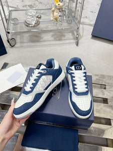 Turnschuhe