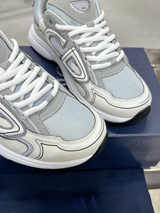 Turnschuhe