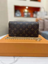 Shoulder Bags