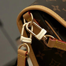 Shoulder Bags