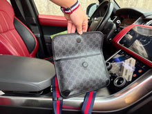 Shoulder Bags